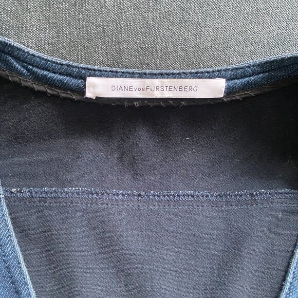 Diane von Furstenberg Christa Wrap Mini/Midi Dress, Indigo Denim, Size S - Picture 8 of 9